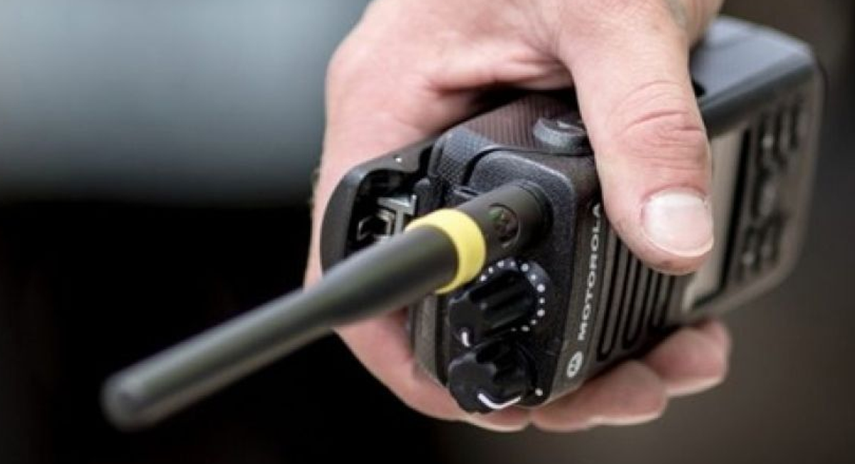 Sistema de radiocomunicación portátil VHF