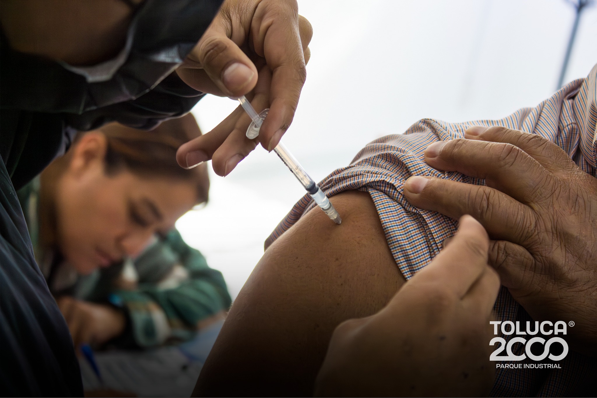 Parque Industrial Toluca 2000 realiza jornada de vacunación contra COVID-19 para trabajadores